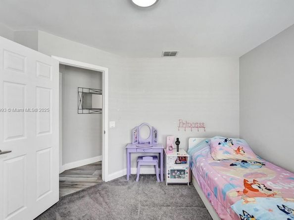 2655 Arborwood Rd, Davie FL 33328