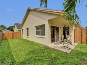 2655 Arborwood Rd, Davie FL 33328