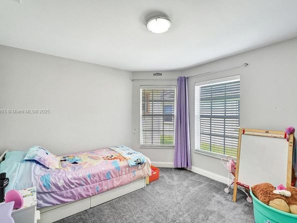 2655 Arborwood Rd, Davie FL 33328
