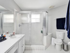 2655 Arborwood Rd, Davie FL 33328