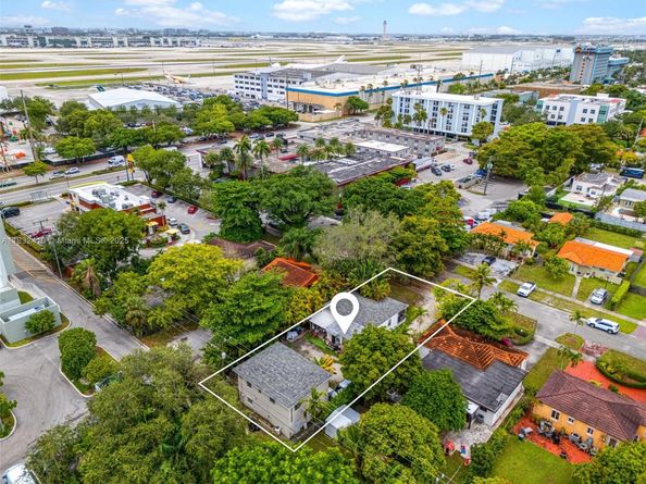 633 De Soto Dr, Miami Springs FL 33166