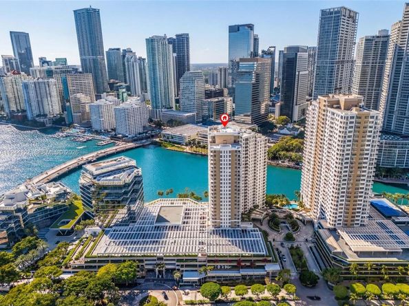 701 Brickell Key Blvd 1506, Miami FL 33131