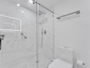 701 Brickell Key Blvd 1506, Miami FL 33131