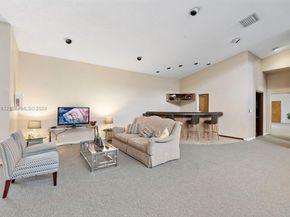 2200 S Cypress Bend Dr 406, Pompano Beach FL 33069