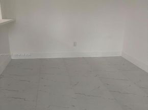 18840 NW 57th Ave 301, Hialeah FL 33015