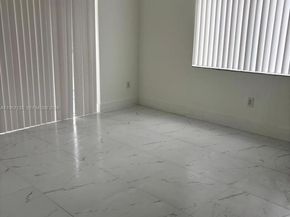 18840 NW 57th Ave 301, Hialeah FL 33015