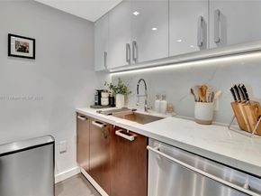 720 NE 62nd St 307, Miami FL 33138