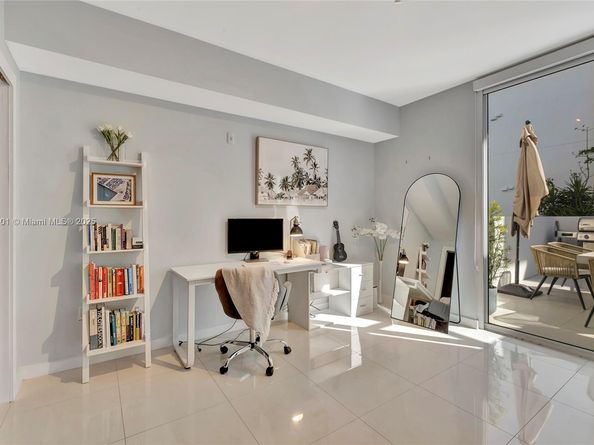 720 NE 62nd St 307, Miami FL 33138