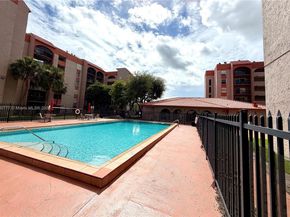 5201 NW 7th St 212, Miami FL 33126