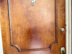 5201 NW 7th St 212, Miami FL 33126