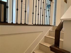 918 NE 17th Way, Fort Lauderdale FL 33304