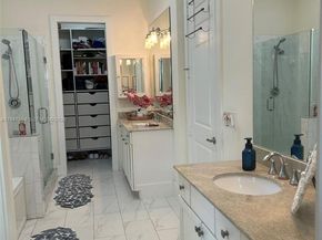 918 NE 17th Way, Fort Lauderdale FL 33304