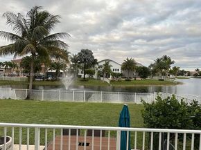 1471 NW 159th Ave, Pembroke Pines FL 33028