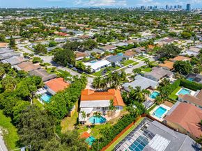 21000 NE 18th Ct, Miami FL 33179