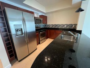 7266 SW 88th St A307, Miami FL 33156