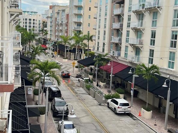 7266 SW 88th St A307, Miami FL 33156