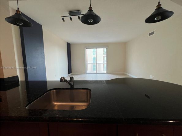 7266 SW 88th St A307, Miami FL 33156