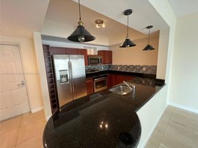 7266 SW 88th St A307, Miami FL 33156