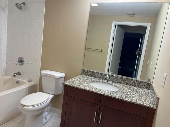 7266 SW 88th St A307, Miami FL 33156