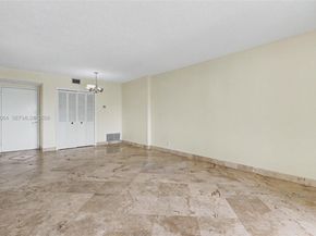4200 Hillcrest Dr 408, Hollywood FL 33021