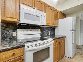 4200 Hillcrest Dr 408, Hollywood FL 33021