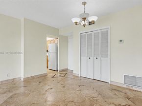 4200 Hillcrest Dr 408, Hollywood FL 33021