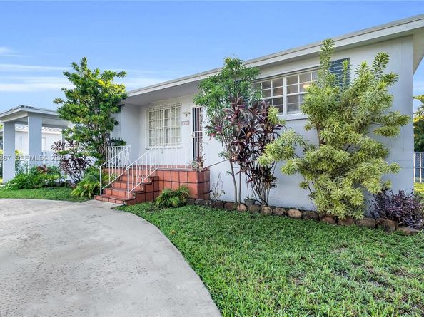 2025 SW 82nd Ct, Miami FL 33155