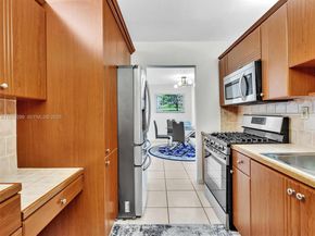 3140 S Ocean Dr 206, Hallandale Beach FL 33009