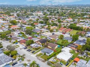 9435-9437 SW 39th St, Miami FL 33165