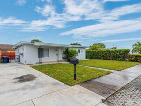 9435-9437 SW 39th St, Miami FL 33165