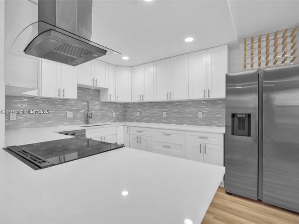 2048 Hythe C 2048, Boca Raton FL 33434