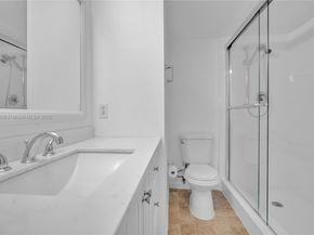 2048 Hythe C 2048, Boca Raton FL 33434