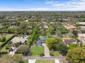 6313 NW 75th Way, Parkland FL 33067