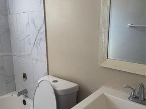 1940 NW 96th St, Miami FL 33147