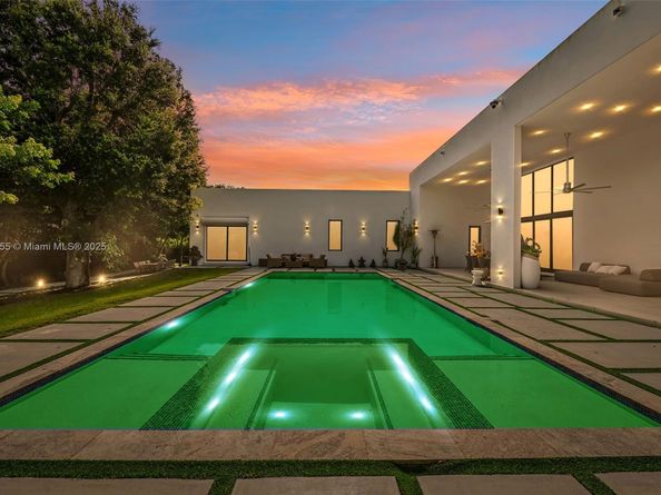 6175 SW 128th St, Pinecrest FL 33156