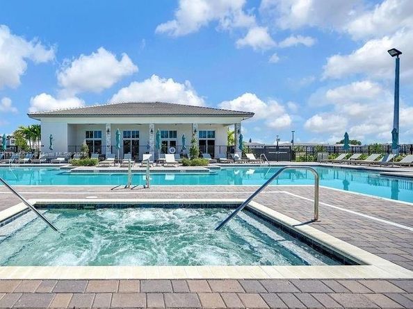 12221 NW 23rd Pl, Miami FL 33167