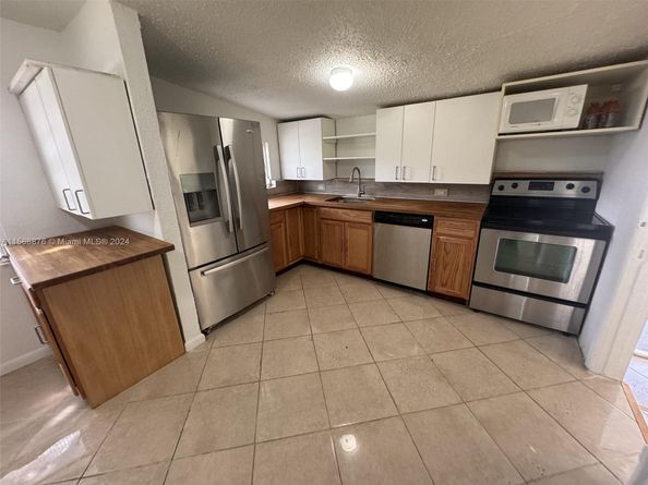 2255 NW 63rd St, Miami FL 33147