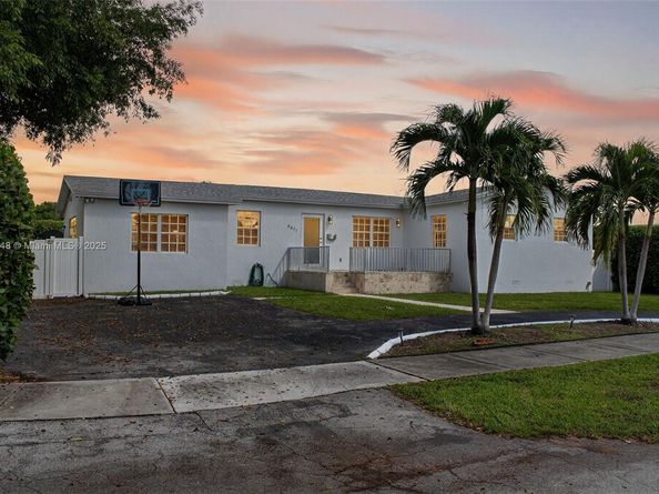 8371 SW 32nd Ter, Miami FL 33155