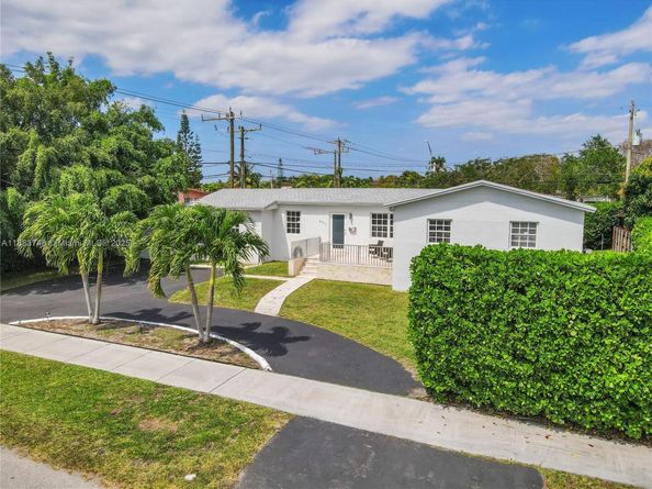8371 SW 32nd Ter, Miami FL 33155