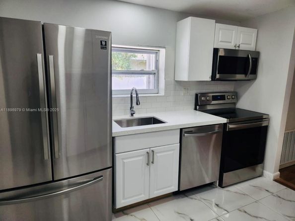 17926 SW 104th Ave, Miami FL 33157