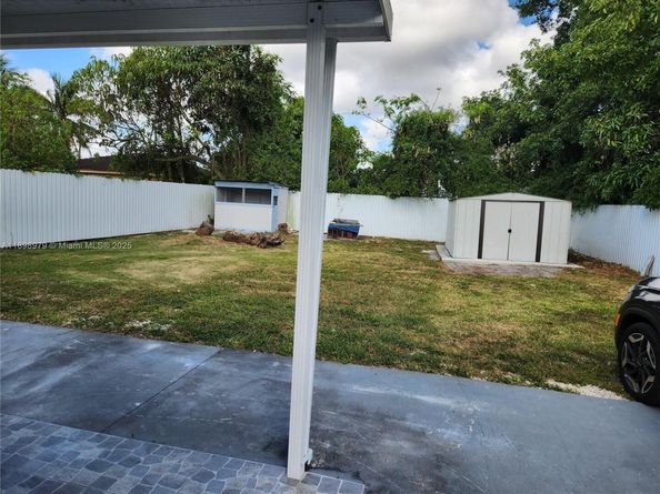 17926 SW 104th Ave, Miami FL 33157