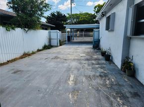17926 SW 104th Ave, Miami FL 33157