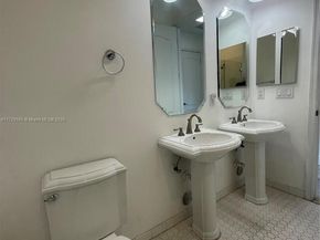 412 SW 13th Ter 412, Fort Lauderdale FL 33312