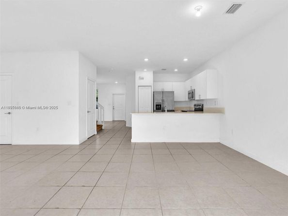 20381 NW 4th Ct, Miami Gardens FL 33169