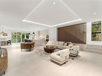 545 NE 55th Ter