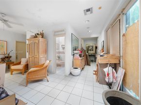 6002 SW 79th Ct, Miami FL 33143