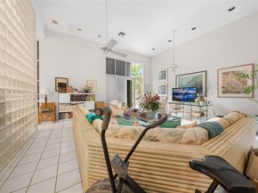 6002 SW 79th Ct, Miami FL 33143