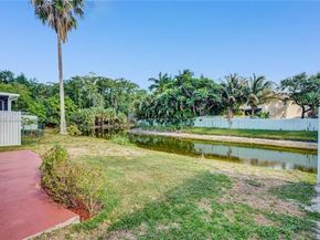 4824 NW 19th St, Coconut Creek FL 33063