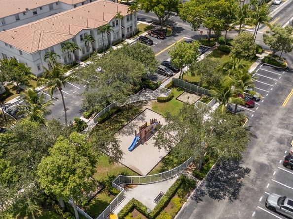 4076 SW 159th Ave 8, Miramar FL 33027