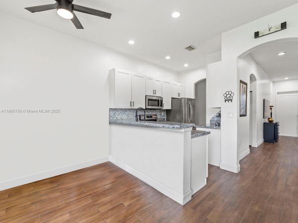 1231 SE 16th Ave, Homestead FL 33035